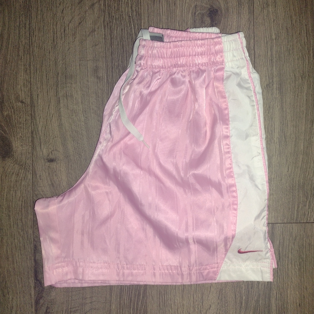 Girls Nike Athletic Soccer Pink & White Shorts Sz Large